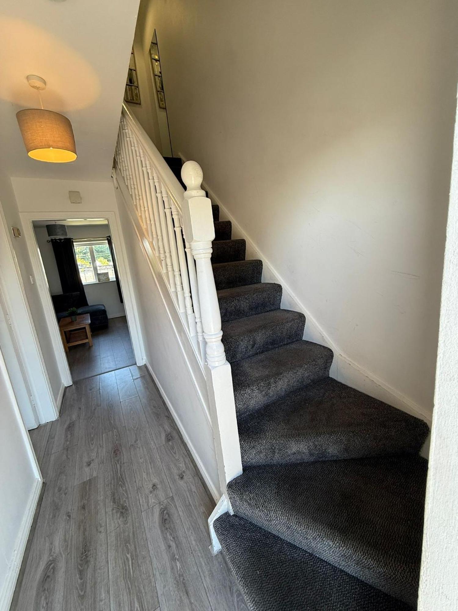 Апартаменты Newcastle Townhouse Голуэй Экстерьер фото